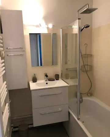 דירה Spacieux Logement 3 Chambres Vue Degagee ריימס