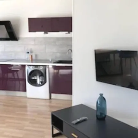Spacieux Logement 3 Chambres Vue Degagee דירה