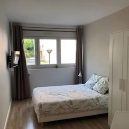 Spacieux Logement 3 Chambres Vue Degagee דירה *